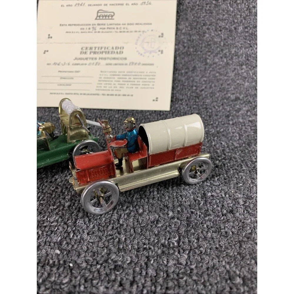 Paya 102.3.4 Coffret 3 Firefighters , military Transport 1921 tole 1/43 N+B